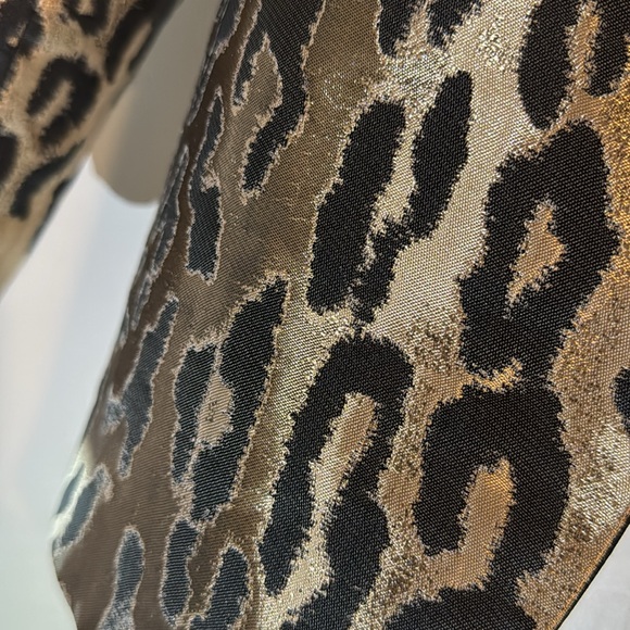 Vince Camuto Shiny Leopard Blazer - Picture 4 of 4